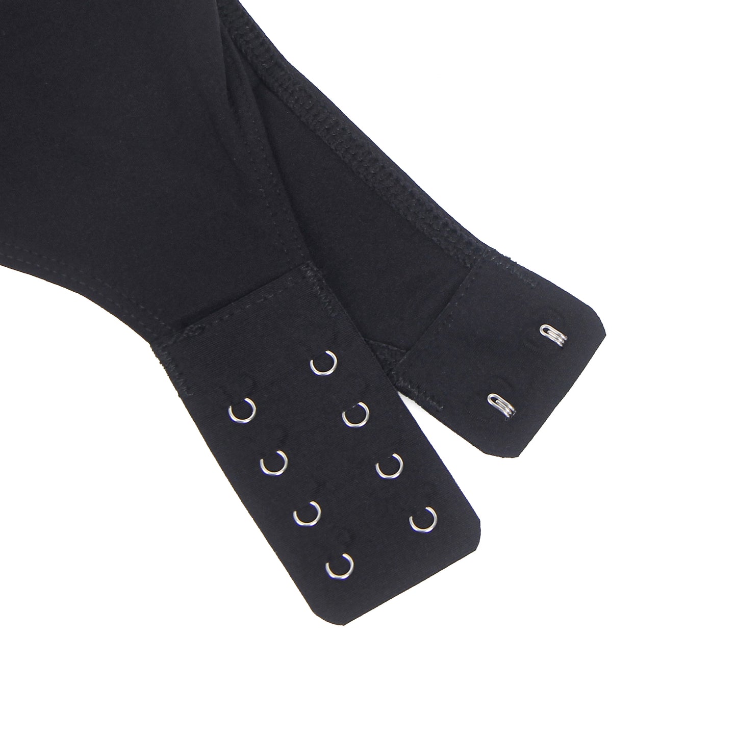 Schwarzer Damen-Body Langarm, figurbetont, offener Schritt, minimalistisches elegantes Design.