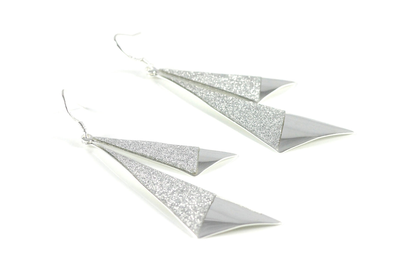 1 Paar Versilberte Hängende Ohrringe Zirkonia Dreieckig Ohrstecker Fashion Style