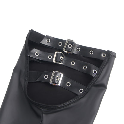 Wetlook Overknee Strümpfe mit Schnallen – PU Stockings Schwarz - R82153