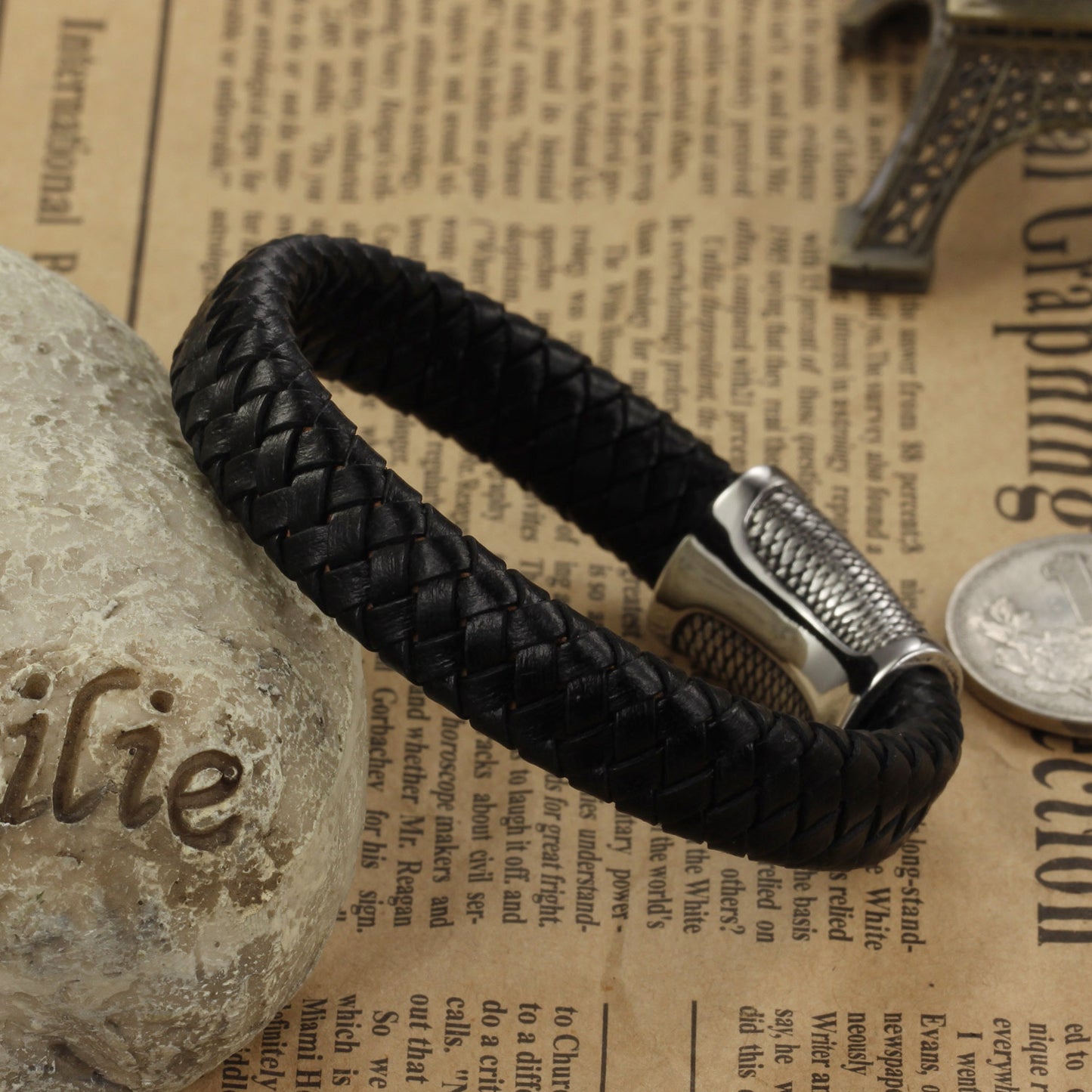 Lederarmband Echt Leder Herren Schlangen Muster Biker Skull Magnet 19,5cm